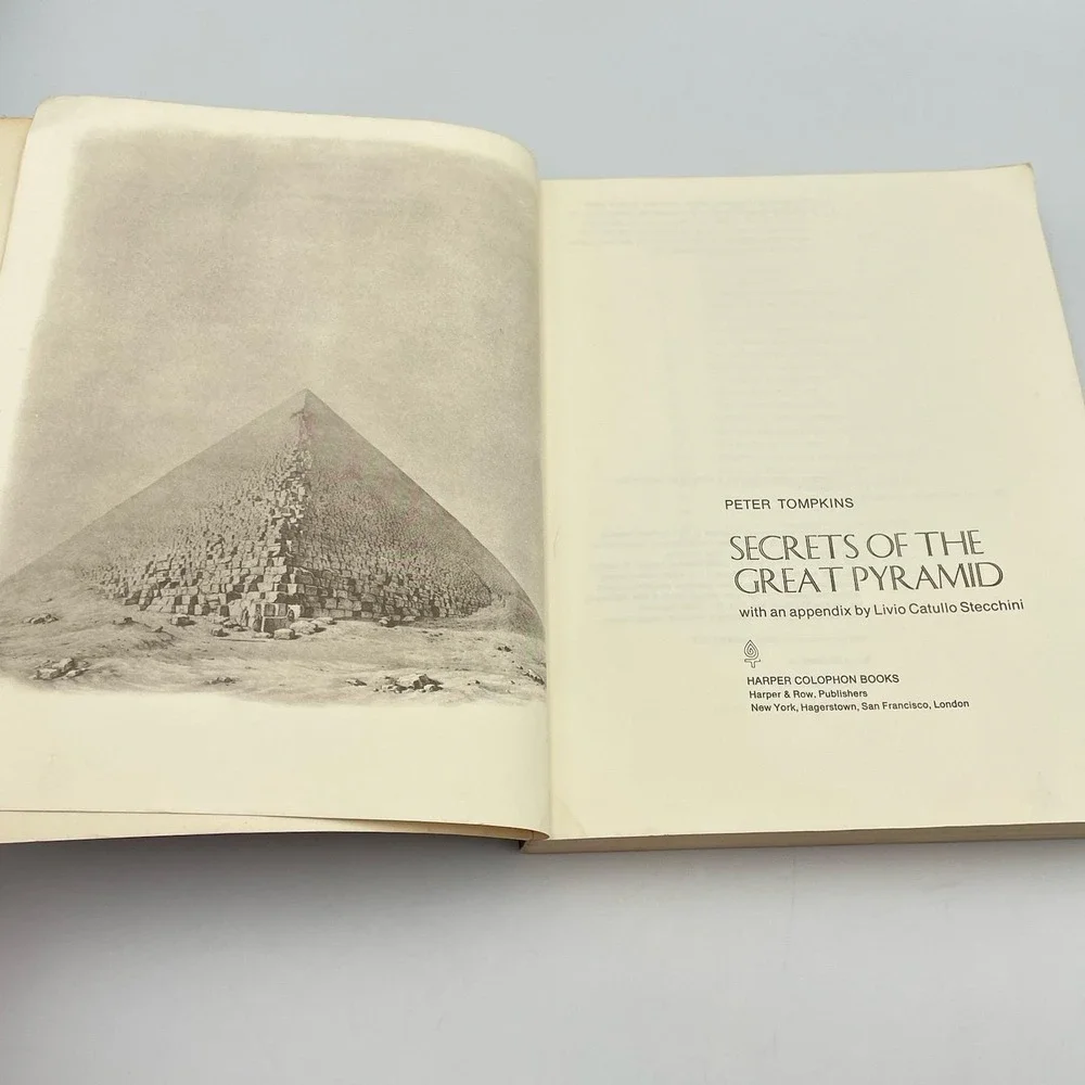 Secrets of the Great Pyramid Peter Tompkins 1978 1st‎ Colophon PB Edition